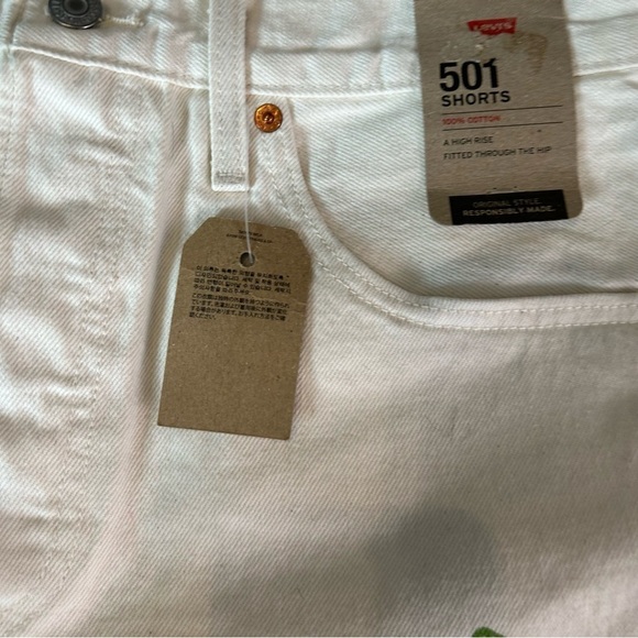 Levis 501 Womens Give Me Butterflies High Rise Denim Shorts NWT​​ - Picture 13 of 14